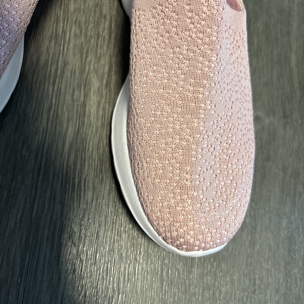Athletic Works Slip On Comfort Fit Shoes‎ Soft Pink Size 7 - Picture 4 of 7